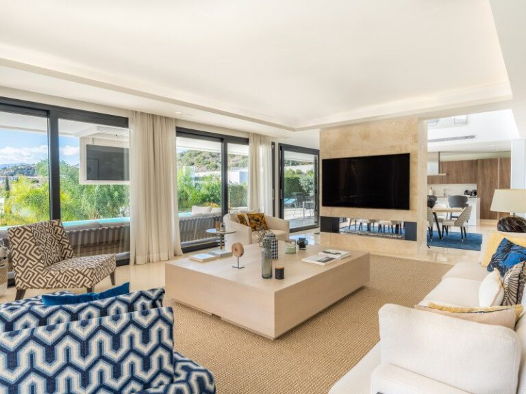Living-room-1.jpg