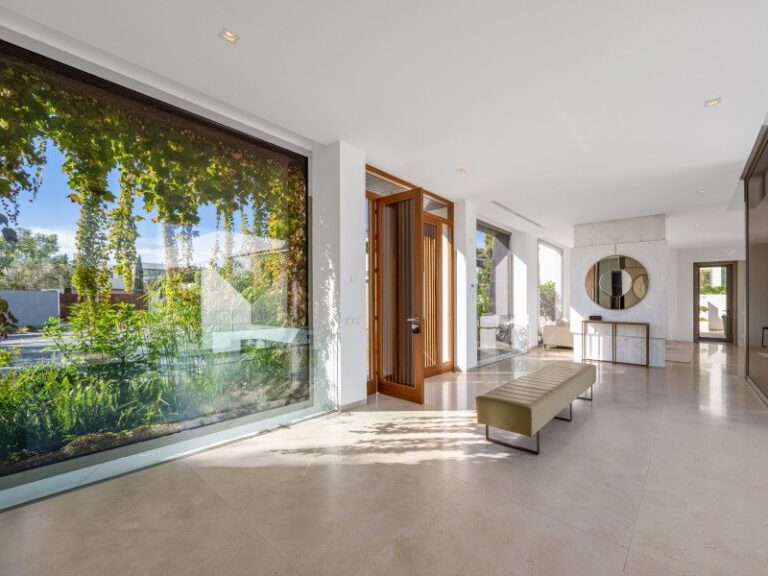 Living-room-3.jpg